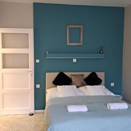 Eper Apartman Сегед Екстер'єр фото
