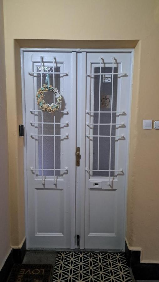 Eper Apartman Сегед Екстер'єр фото