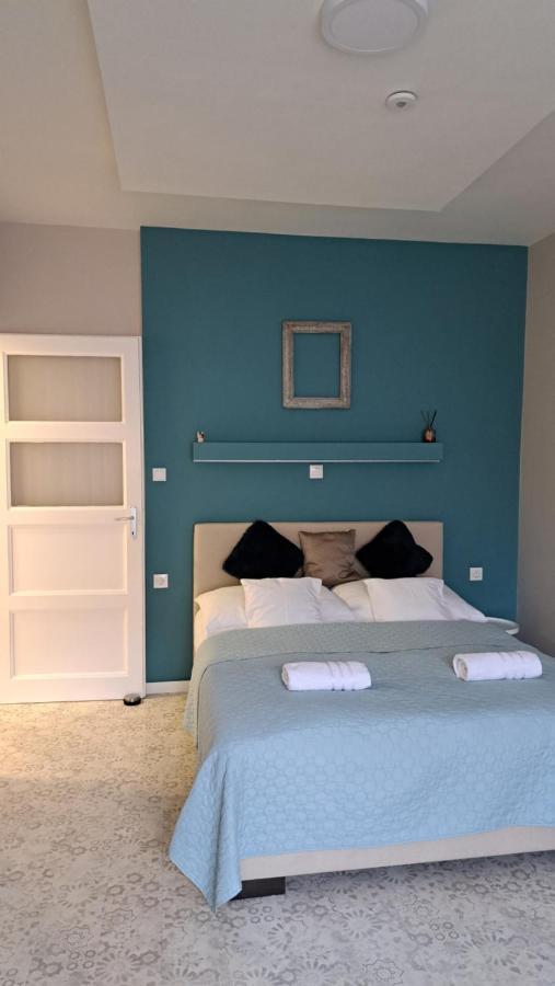 Eper Apartman Сегед Екстер'єр фото