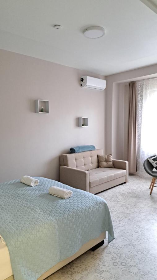 Eper Apartman Сегед Екстер'єр фото